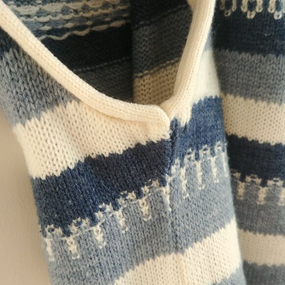Vintage made in Canada button down blue white striped sweater vest Small - Picture 9 of 16